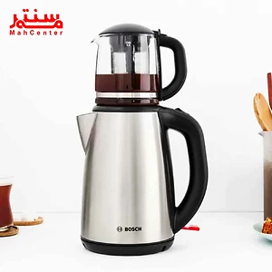 نمایی از  چای‌ساز بوش با کتری استیل ضد زنگ و قوری شیشه‌ای روی آن.